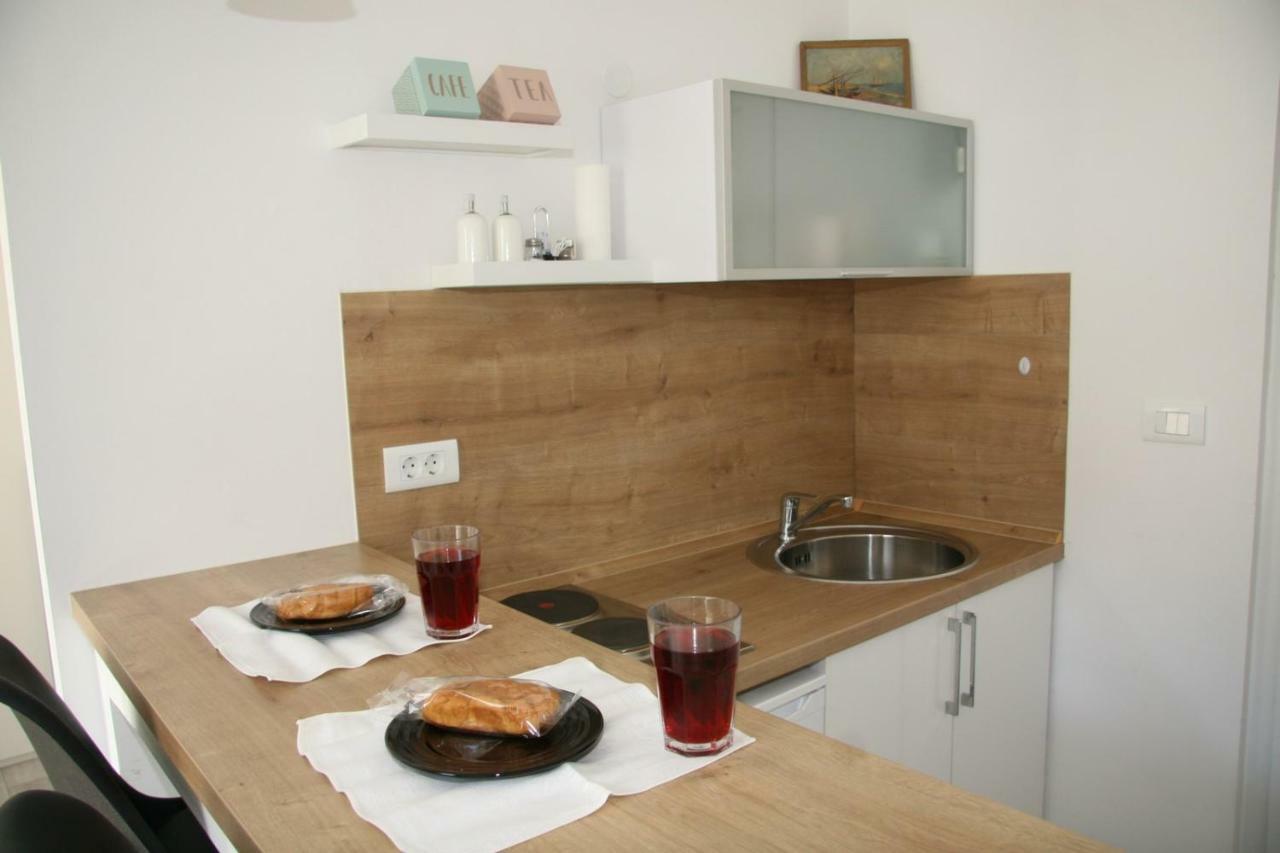 Stylish Apartment In City Center Pula Luaran gambar