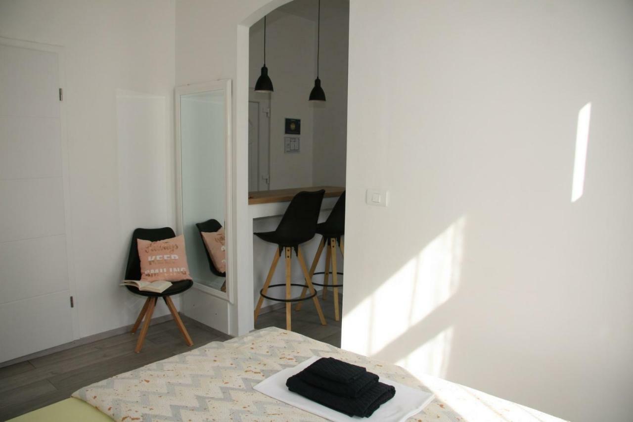 Stylish Apartment In City Center Pula Luaran gambar